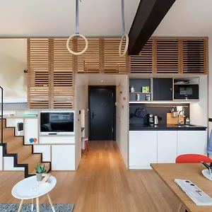 Zoku 4*, Amsterdam Nederländerna
