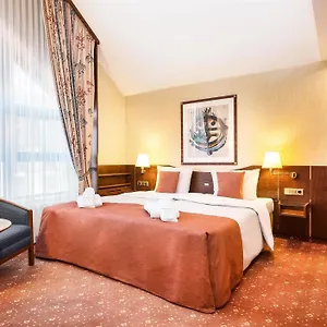 4* Hotel Living Mitte